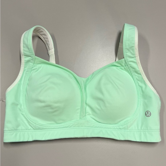Lululemon 🍋 Ta Ta Tamer II Bra Size 34D - Picture 2 of 11